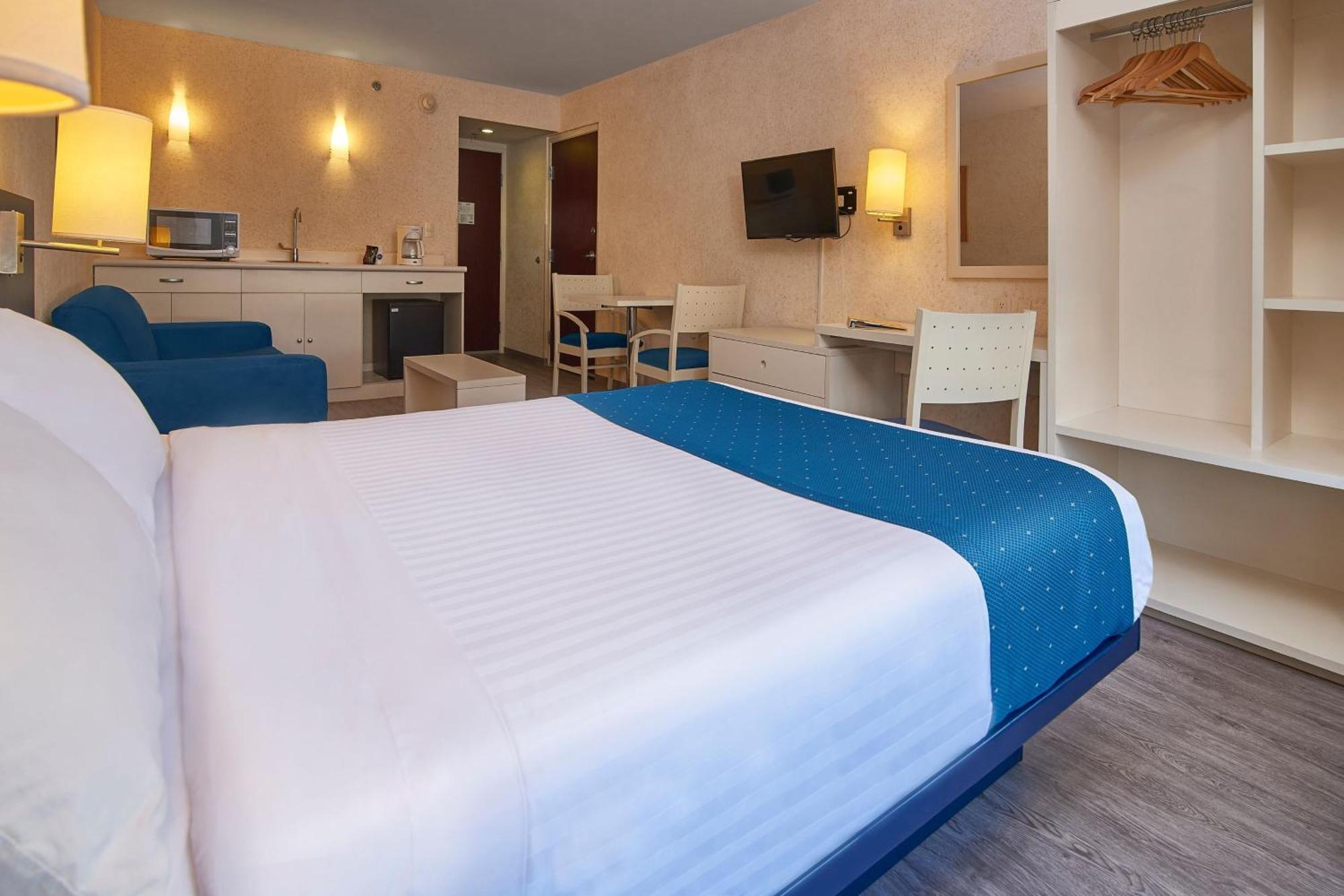 City Express By Marriott Puebla Angelopolis エクステリア 写真